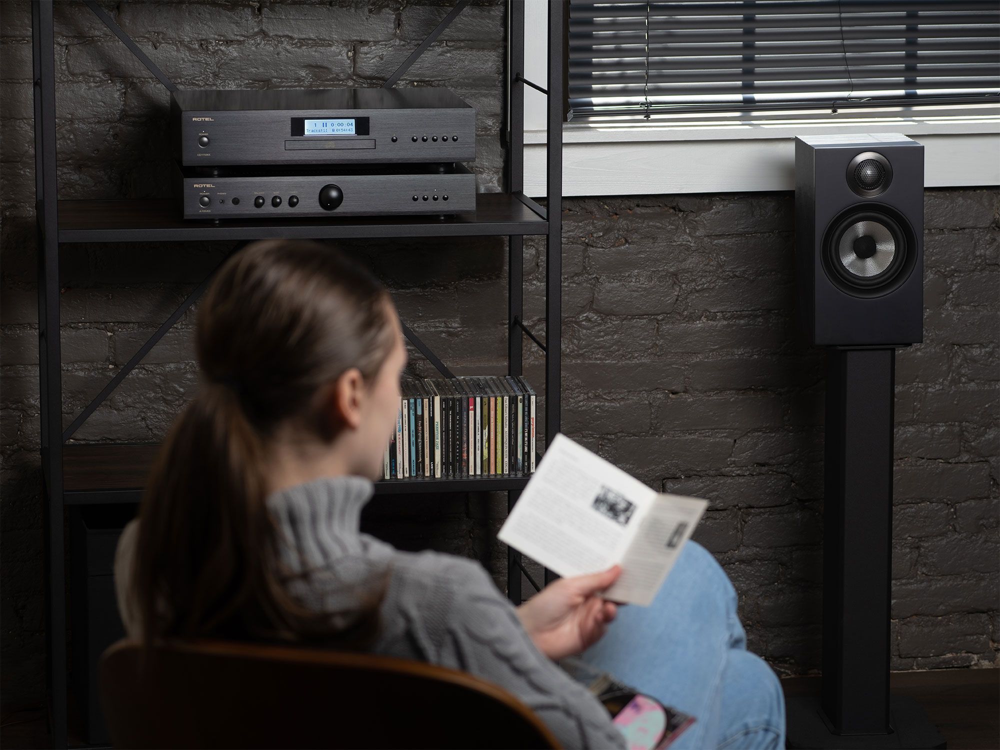 Rotel A10MKII Black интегральный усилитель