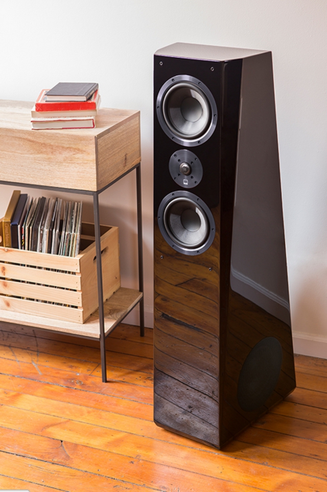 SVS Ultra Tower piano black напольная акустическая система