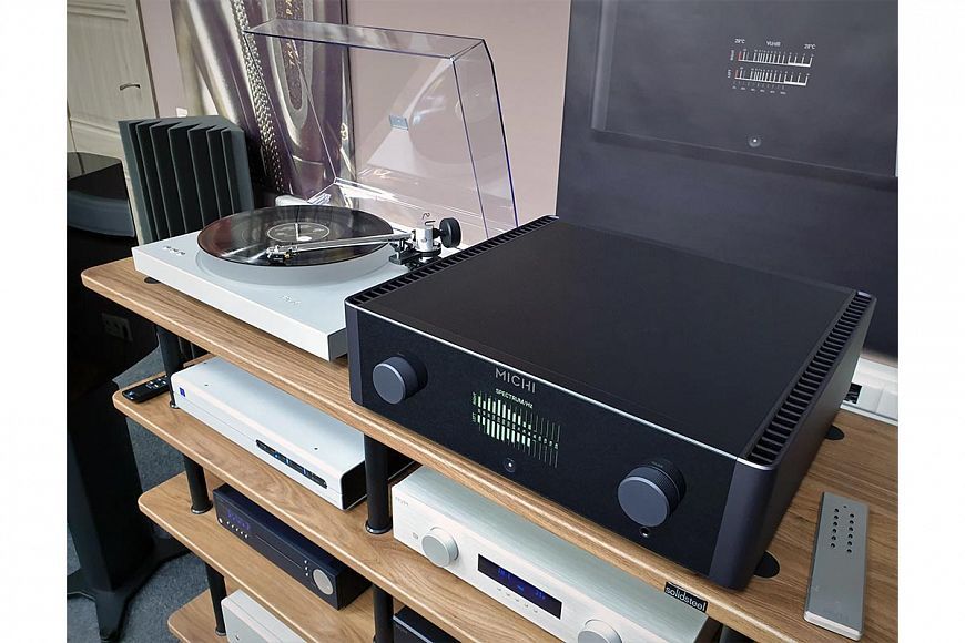 Michi X3 black Интегрированный усилитель