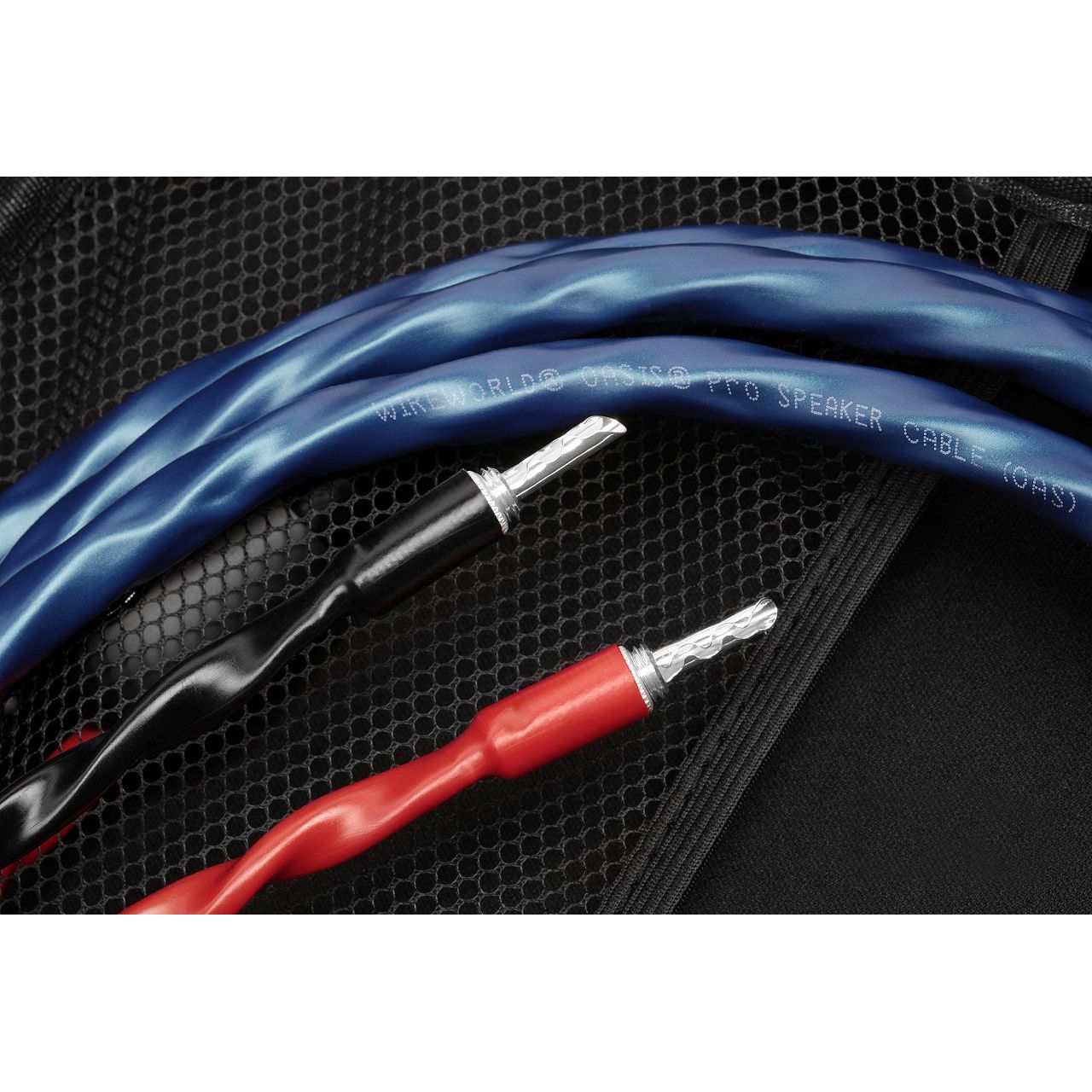 Wireworld Oasis 8 Speaker Cable 3.0m Pair (BAN-BAN) кабель акустический "банан" пара (OAS3.0MB-8)