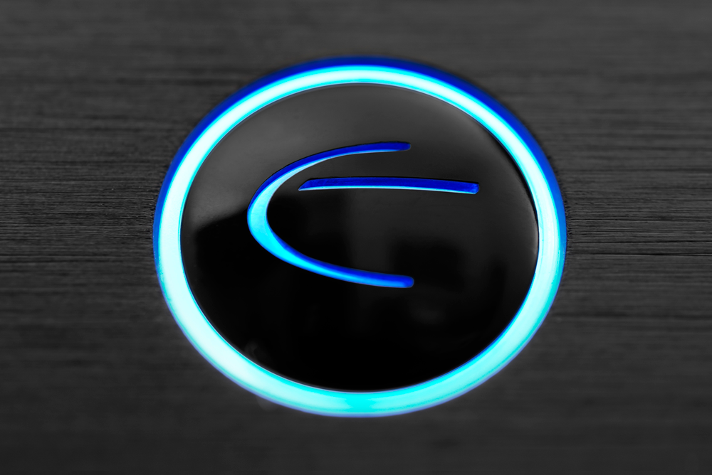 Emotiva XPA-2 Gen3 2-канальный усилитель мощности