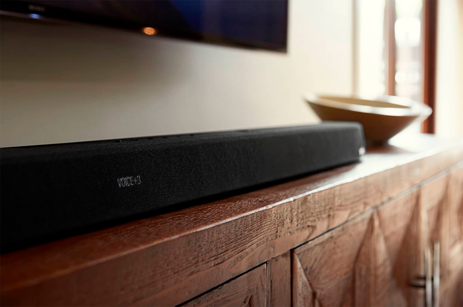 Саундбар с беспроводным сабвуфером Polk MAGNIFI MAX AX Black