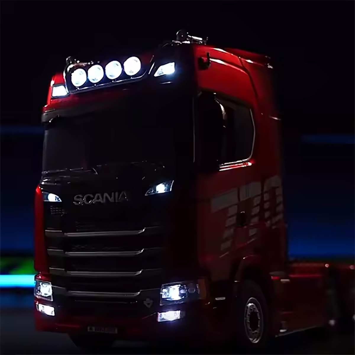 Радиоуправляемый тягач Scania HUINA масштаб 1:18 - HN1501
