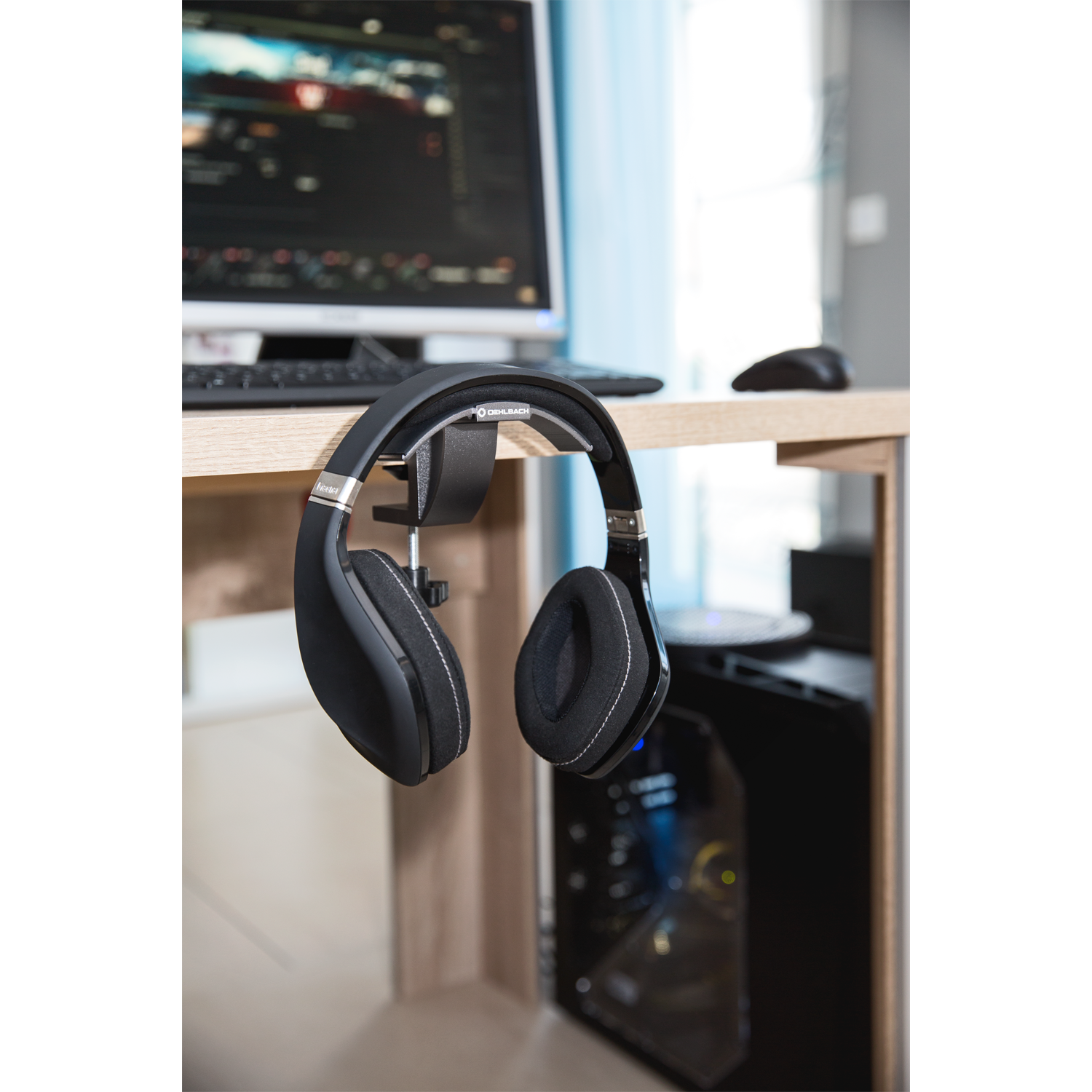 Oehlbach EXCELLENCE ALU STYLE T1 Headphone Stand black Подставка для наушников D1C35412
