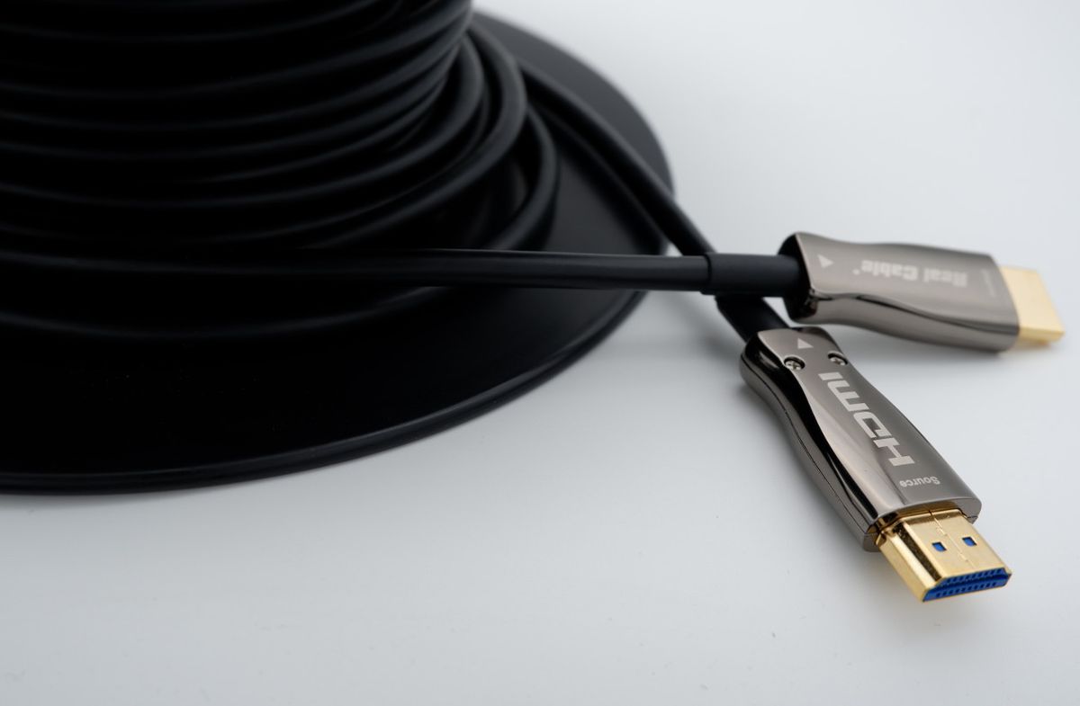 Real Cable HD-OPTIC/ 40m HDMI кабель