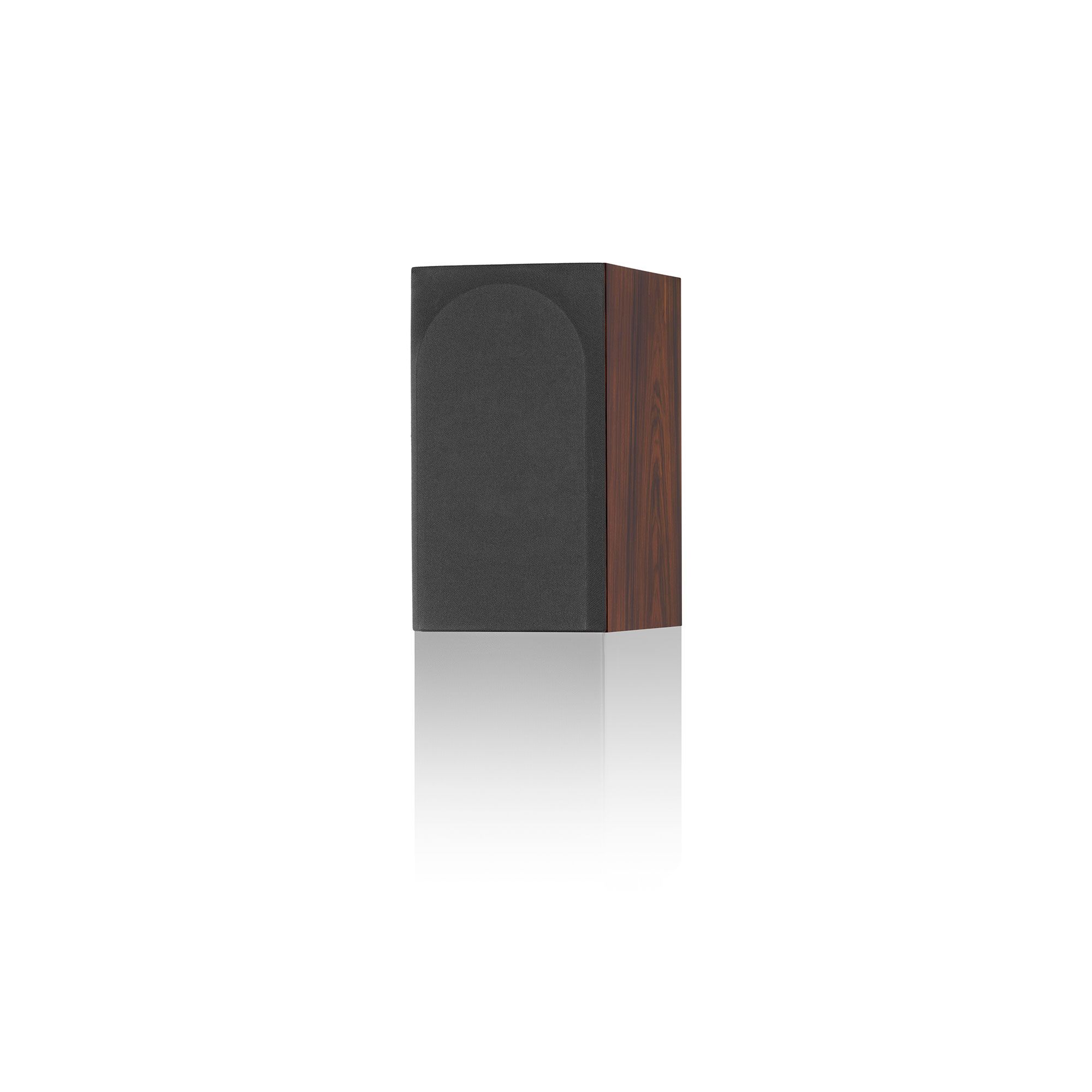 Bowers & Wilkins 707 S3 Mocha полочная АС