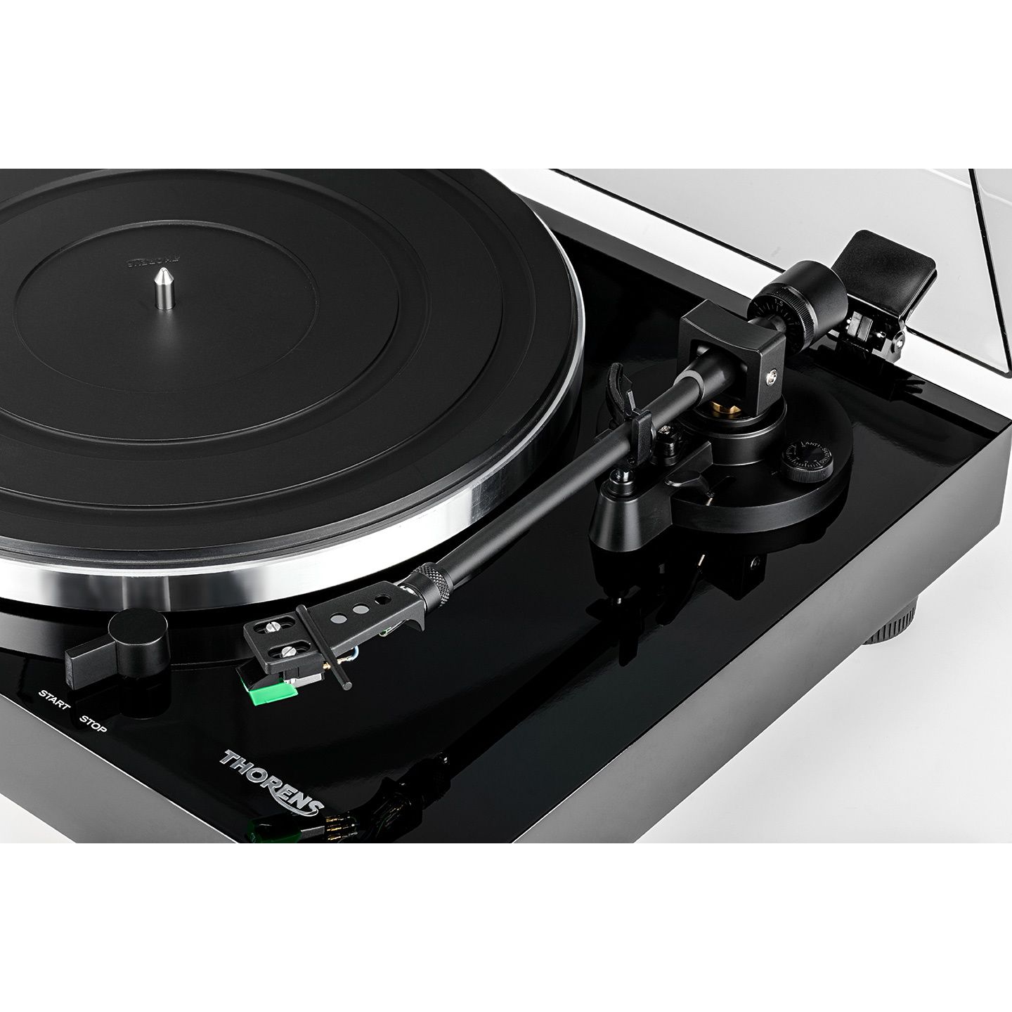 Thorens TD-202 TP71 AT95E highgloss black виниловый проигрыватель