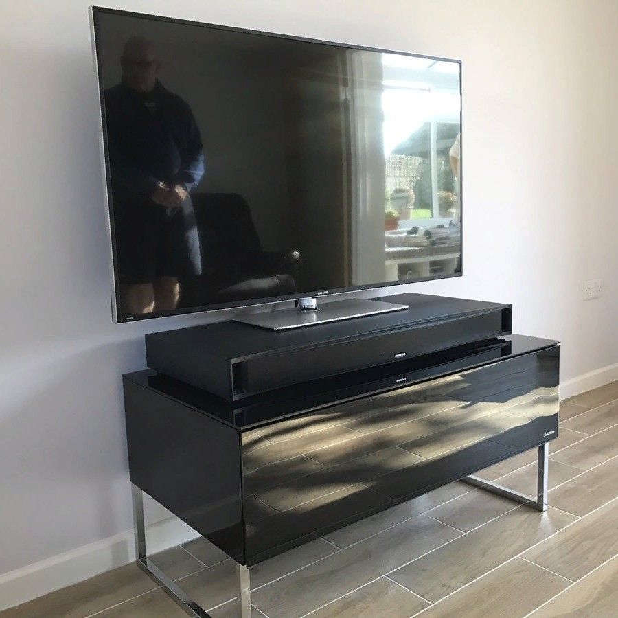 NorStone KHALM 1400 BLACK стойка под AV аппаратуру