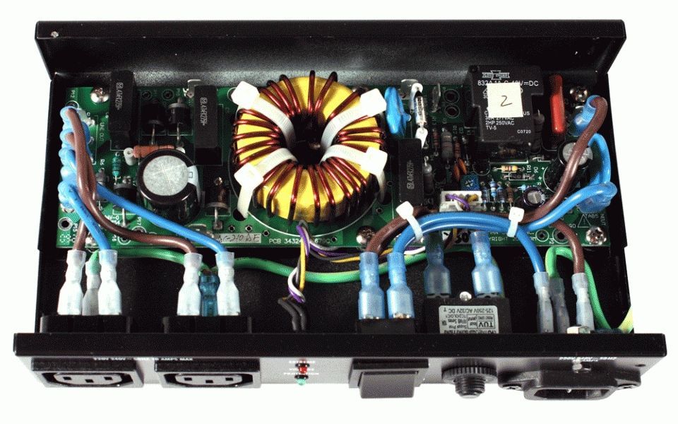 Furman AC-210A E Сетевой кондиционер