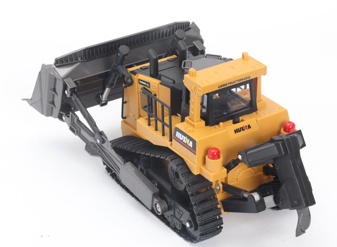 Радиоуправляемый бульдозер HUINA масштаб 1:16 2.4G - HN1569
